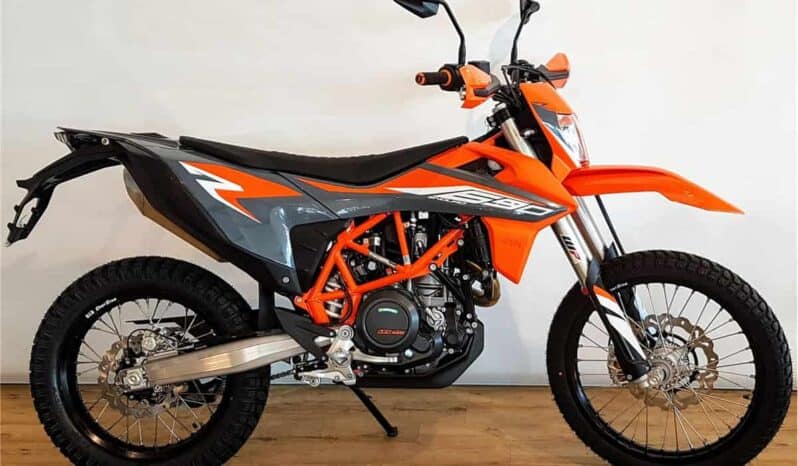 2022 KTM 690 Enduro R