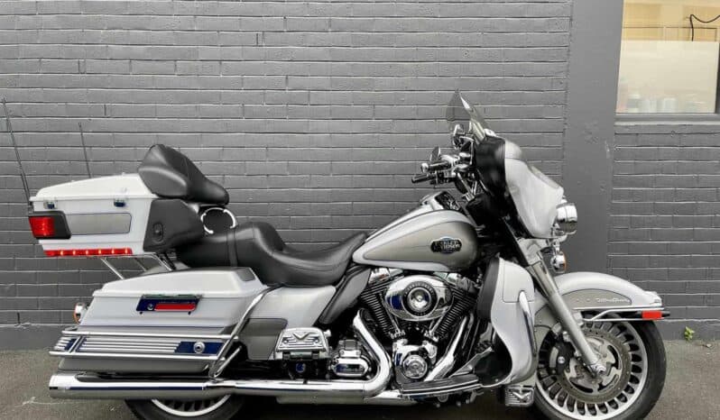 2009 Harley-Davidson Ultra Classic Electra Glide 1584 (FLHTCU)