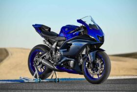 2022 Yamaha YZF-R7 (OW02)