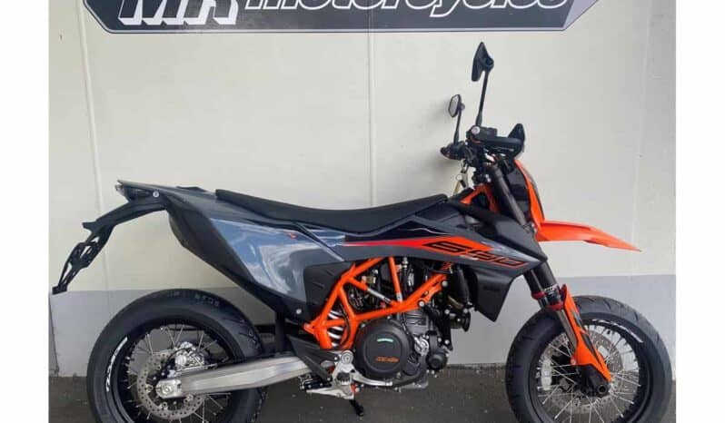 2021 KTM 690 SMC R