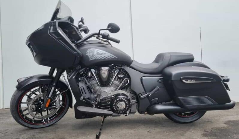 2021 Indian Challenger Dark Horse