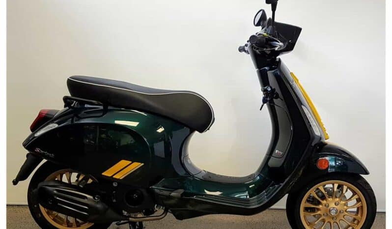 2021 Vespa Sprint 150 Racing Sixties