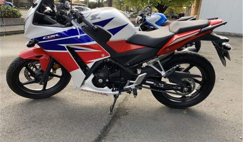 2014 Honda CBR300R