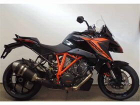 2021 KTM 1290 Super Duke GT