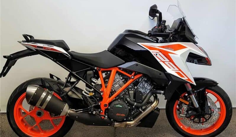 2021 KTM 1290 Super Duke GT