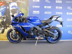 2021 Yamaha YZF-R1