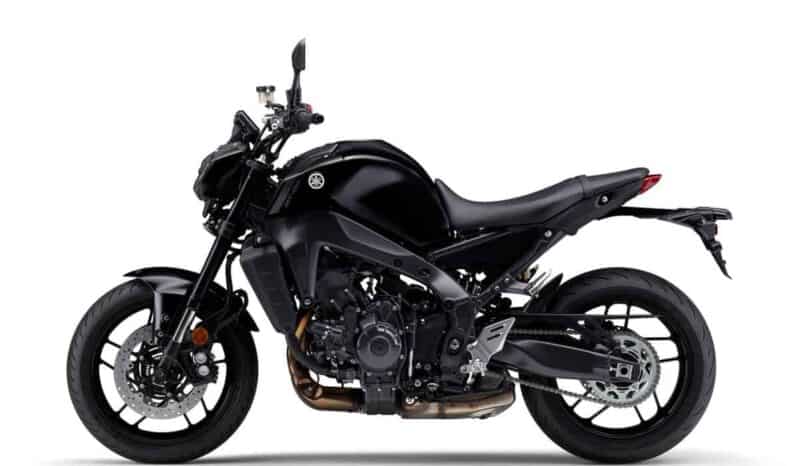 
								2021 Yamaha MT-09 full									