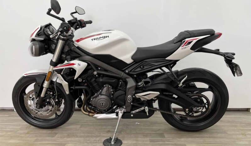 
								2021 Triumph Street Triple S 660 LAMS full									