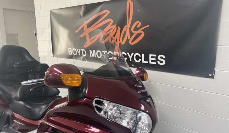 
								2005 Honda GoldWing (GL1800) full									