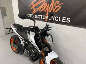 2021 KTM 200 Duke