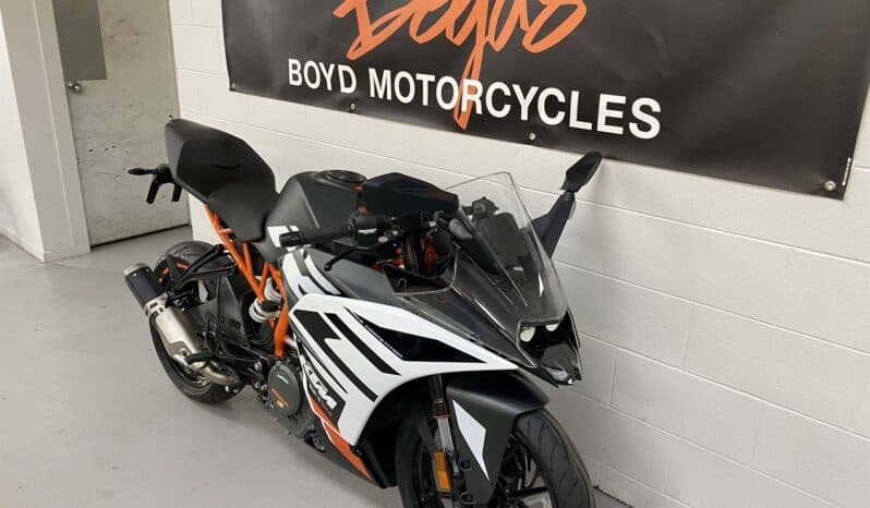 
								2021 KTM RC 390 full									