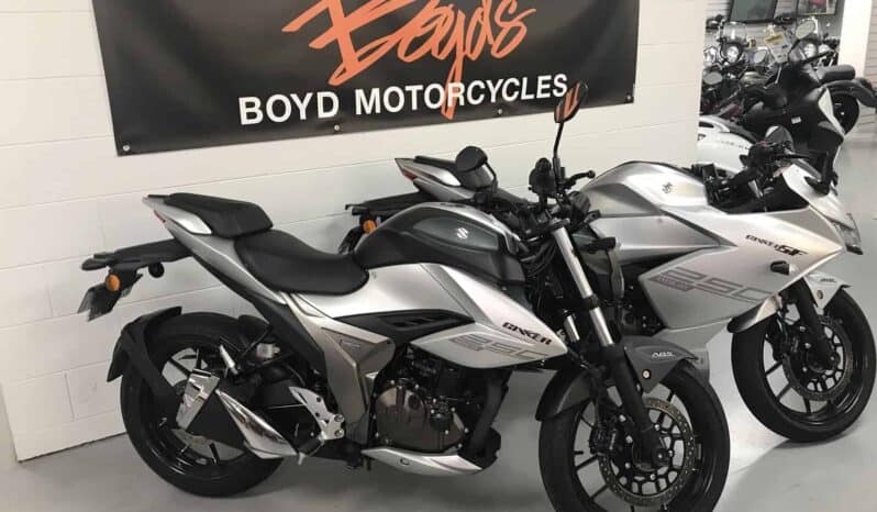 
								2020 Suzuki GSX-R250R full									