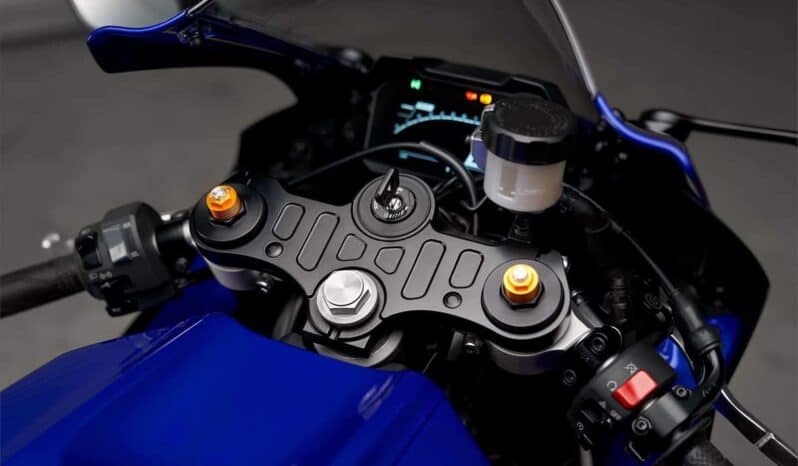
								2022 Yamaha YZF-R7 (OW02) full									