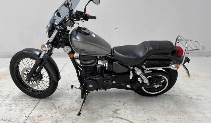 
								2019 Suzuki Boulevard S40 (LS650) full									