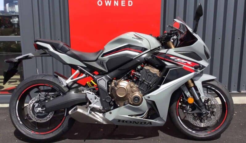
								2021 Honda CBR650R ABS full									