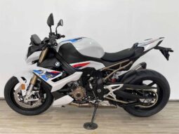 
										2021 BMW S 1000 R full									