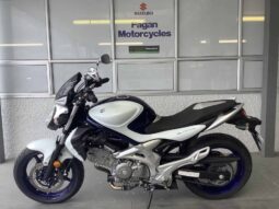 
										2011 Suzuki Gladius 650 (SFV650) full									