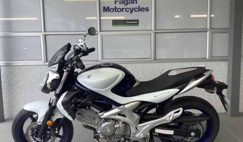 
								2011 Suzuki Gladius 650 (SFV650) full									