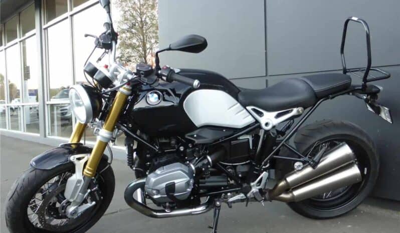 
								2017 BMW R nine T full									