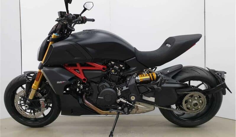 
								2022 Ducati Diavel 1260 S full									