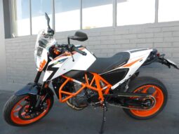 
										2015 KTM 690 Duke R full									