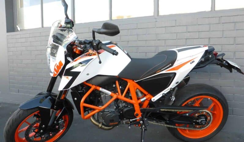 
								2015 KTM 690 Duke R full									