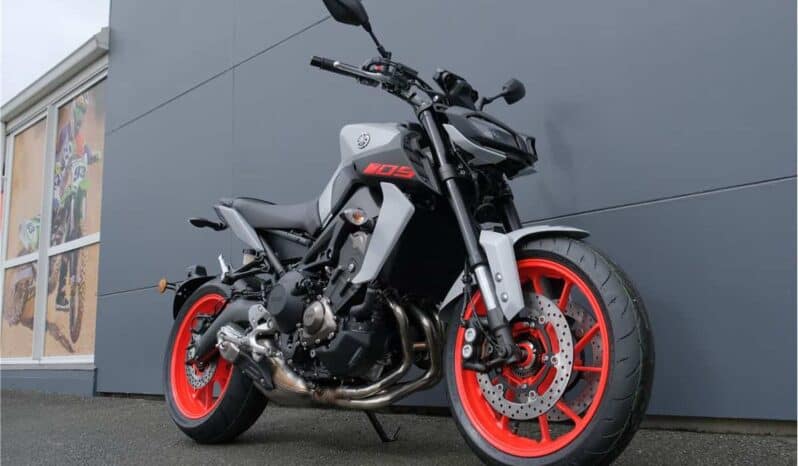 
								2020 Yamaha MT-09A full									