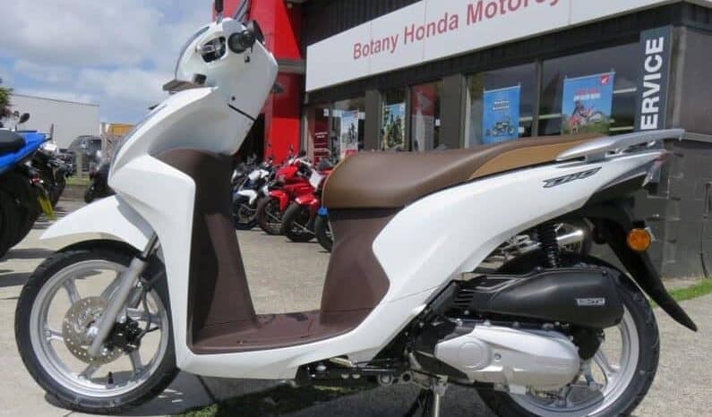 
								2021 Honda Dio (NSC110) full									