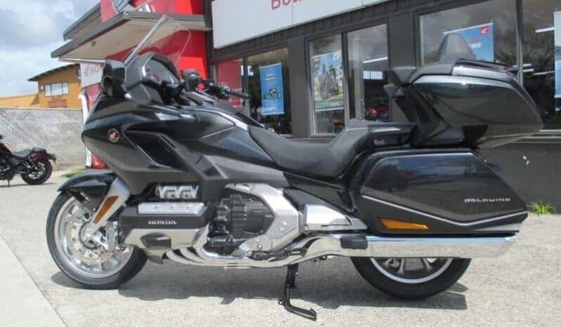 
								2021 Honda GoldWing (GL1800) full									