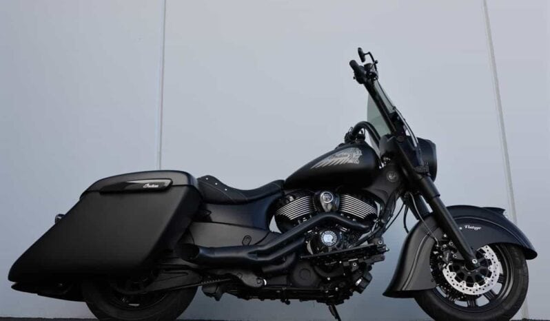 
								2021 Indian Chief Vintage Dark Horse full									