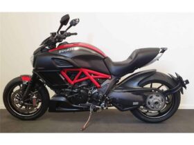 2014 Ducati Diavel Carbon