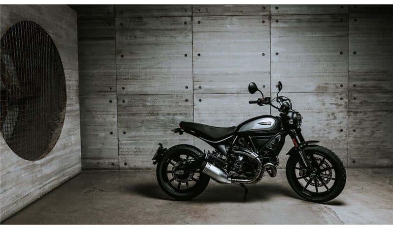 
								2021 Ducati Scrambler ICON Dark full									