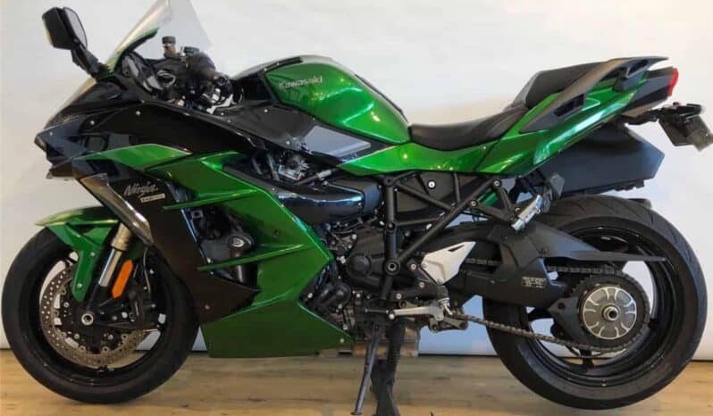 
								2018 Kawasaki Ninja H2 SX SE (ZX10002B) full									