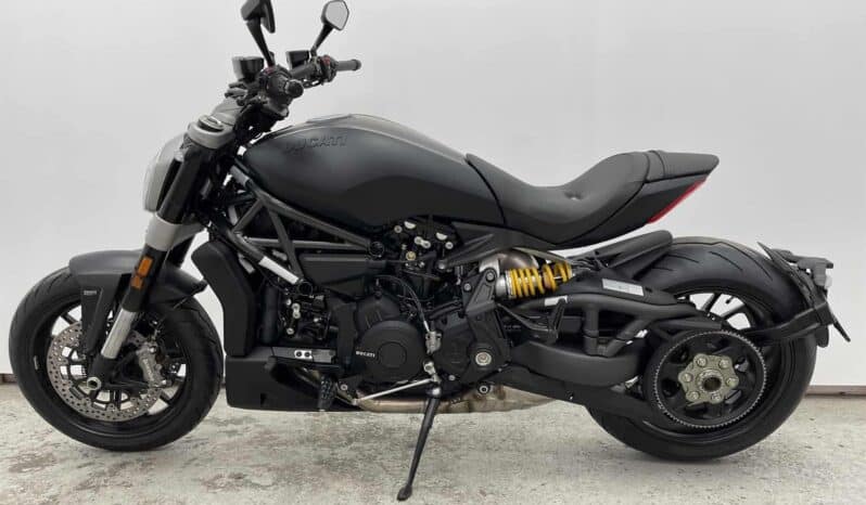 
								2022 Ducati XDiavel Dark full									
