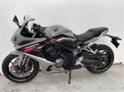 
										2021 Honda CBR650R ABS full									