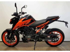 2021 KTM 200 Duke