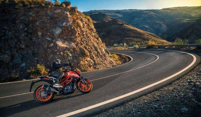 
								2020 KTM 390 Duke full									