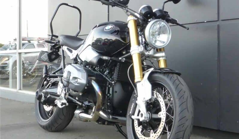 
								2017 BMW R nine T full									