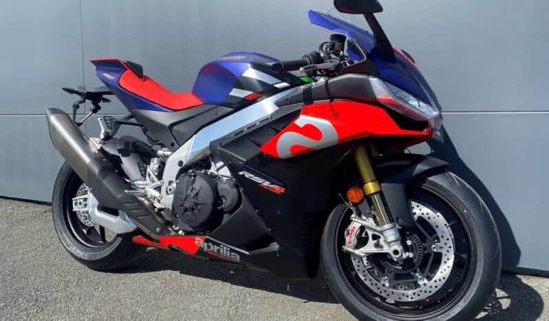 
								2021 Aprilia RSV4 1100 Factory full									
