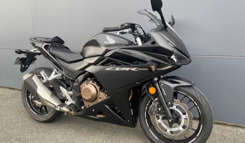 
								2021 Honda CBR500R full									