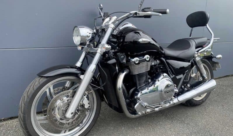 
								2010 Triumph Thunderbird Storm ABS full									