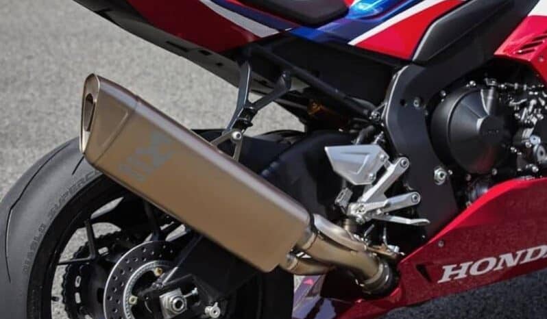 
								2021 Honda CBR1000RR SP Fireblade full									