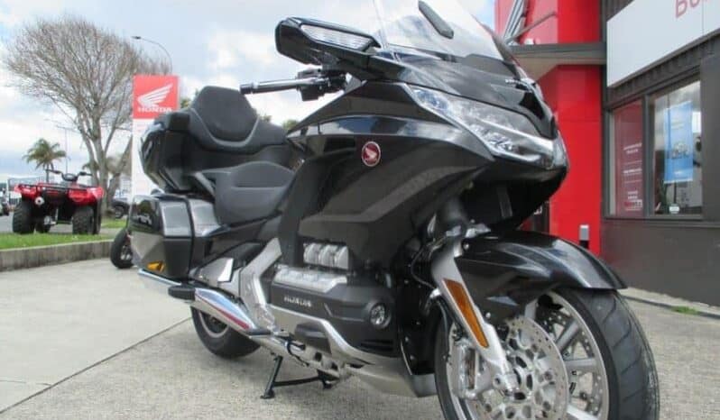 
								2021 Honda GoldWing (GL1800) full									