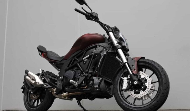 
								2021 Benelli 502C full									