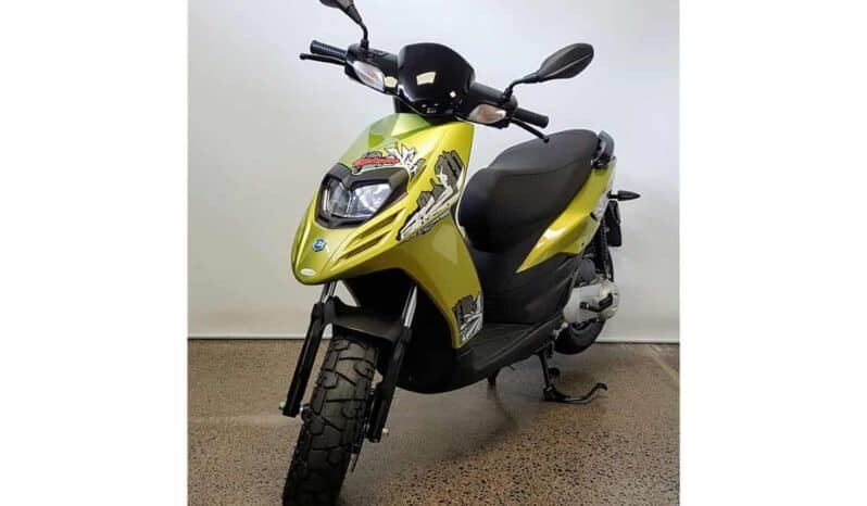 
								2021 Piaggio Typhoon 50 full									