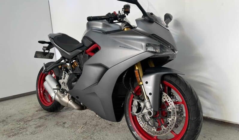 
								2020 Ducati SuperSport S full									