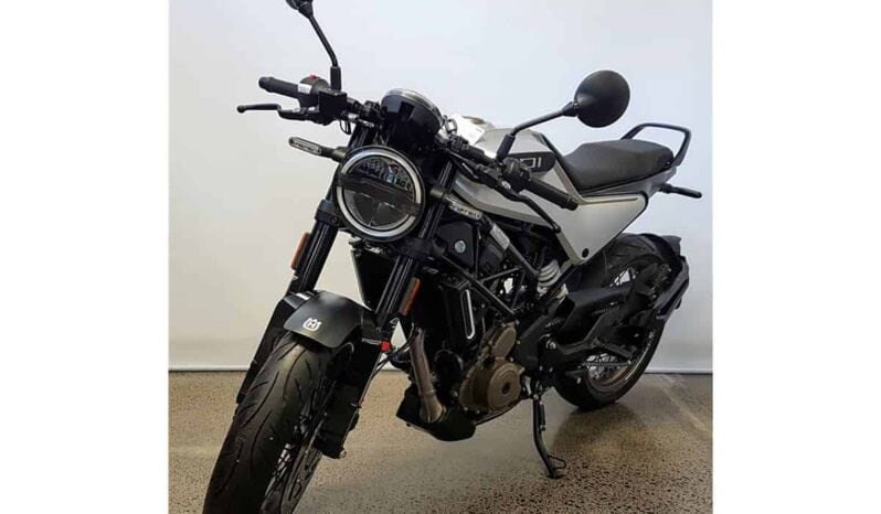
								2021 Husqvarna VITPILEN 401 full									