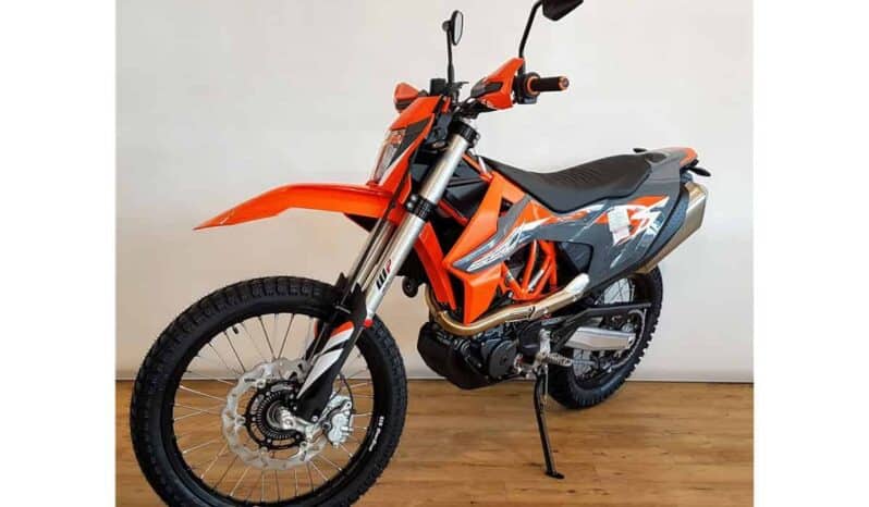 
								2022 KTM 690 Enduro R full									