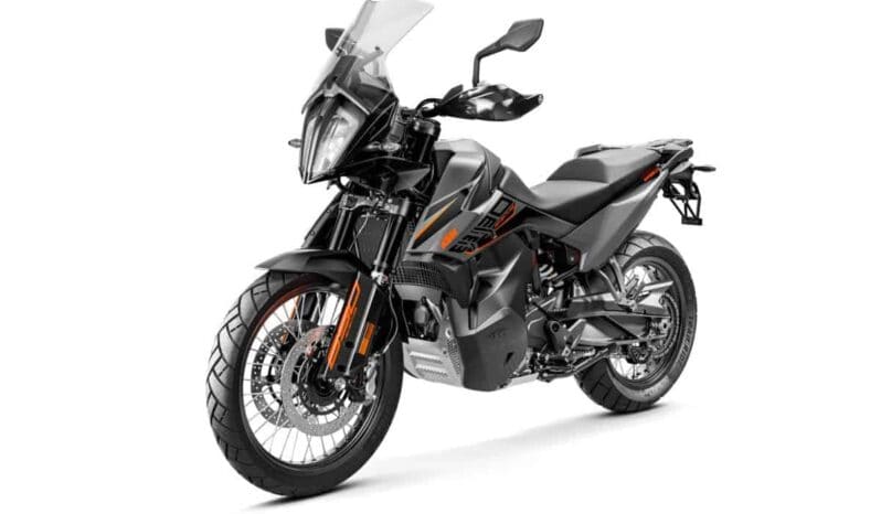 
								2021 KTM 890 Adventure full									