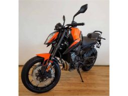 
										2022 KTM 890 Duke full									